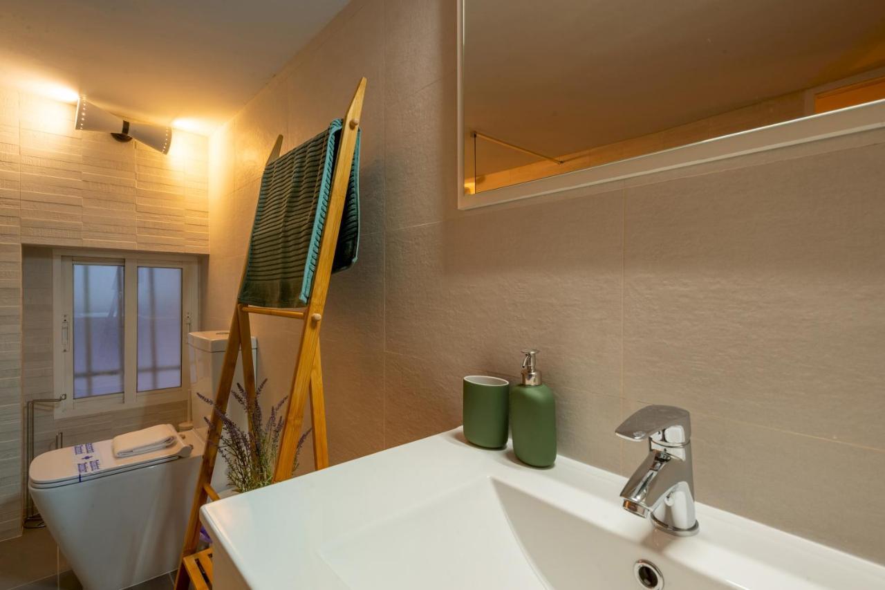 1 Bedroom 1 Bathroom Furnished - Lavapies - Duplex Madrid Dış mekan fotoğraf