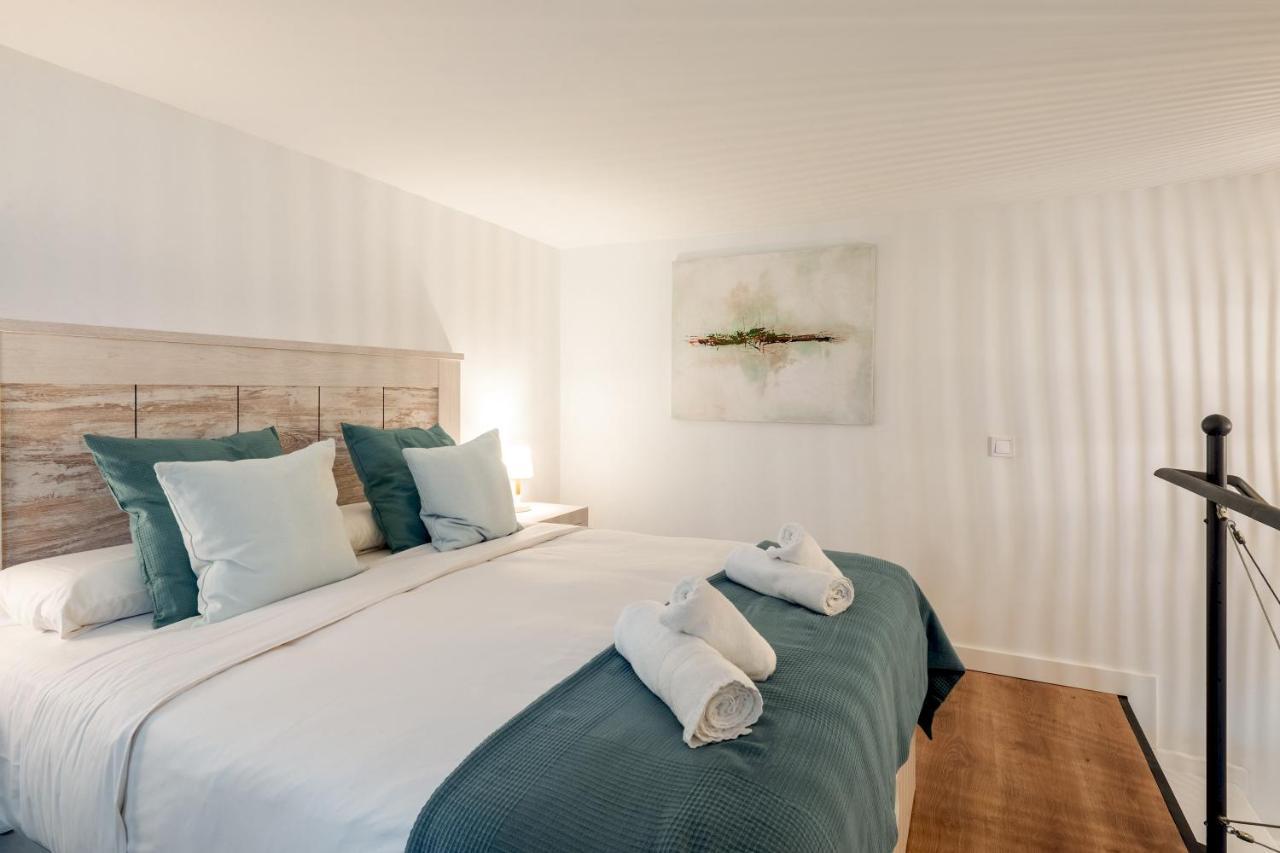 1 Bedroom 1 Bathroom Furnished - Lavapies - Duplex Madrid Dış mekan fotoğraf